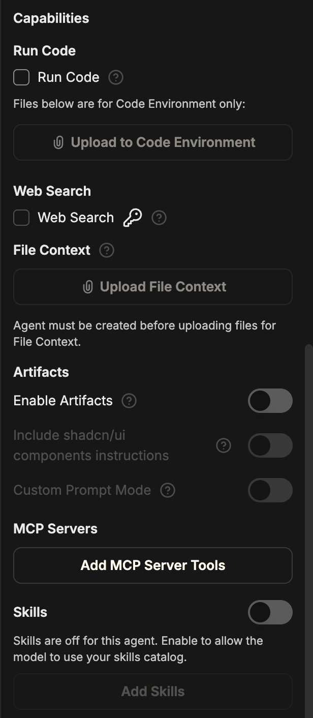 Run Code、ウェブ検索、File Context、Artifacts、MCPサーバー、Skills の切り替えが表示されたエージェントビルダーパネルの Capabilities セクション