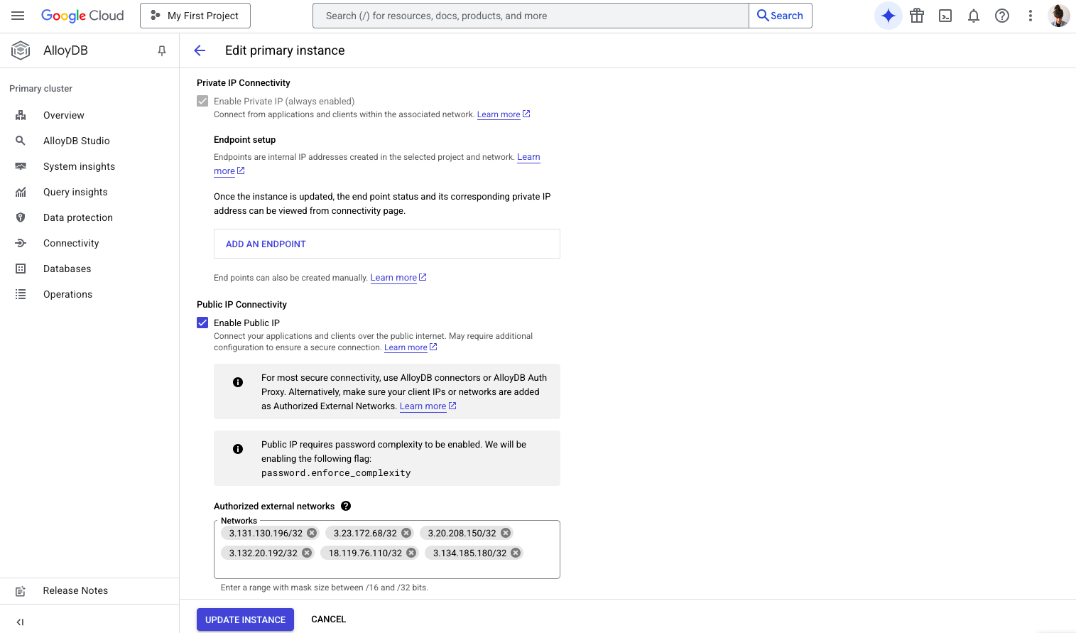 使用 IP 允许列表配置公共访问的网络